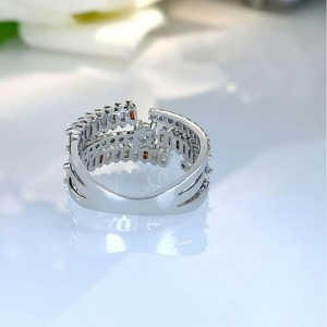 Anillo Abierto de Tres Filas Colorido con Detalle Brillante, Diseño Elegante, Accesorios de Moda para Mujer - Product Image 6