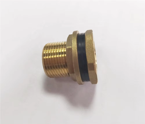 3/4 NPT femelle 1 GHT mâle en laiton raccord <span class=keywords><strong>de</strong></span> cloison d'<span class=keywords><strong>eau</strong></span> avec bagues d'étanchéité en caoutchouc pour corps <span class=keywords><strong>de</strong></span> réservoir barils en bois - Product Image 4