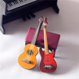 Ob11 Mini Meubelmodel Klassieke Gitaar Poppenhuis Speelgoed Pop Elektrische Gitaar Schieten Muziekinstrument