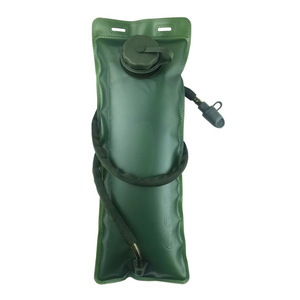 Poche à eau Metour 3L Vert Militaire Tactique pour Sports de Plein Air avec Doublure EVA Écologique - Product Image 1