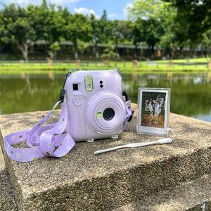 Étui de protection transparent pour <span class=keywords><strong>Instax</strong></span> Mini 12, étui de caméra transparent en cristal avec sangle arc-en-ciel réglable - Product Image 6