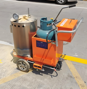Machine de marquage routier thermoplastique manuelle pour les passages zébrés - Product Image 6