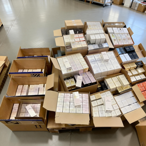 Profumo Floreale Moderno di Lusso per Donne, Spray 50ml/100ml, Fragranza Professionale di Marca, Idea Regalo, Vendita all'Ingrosso - Product Image 5