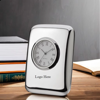 Horloge de bureau en métal personnalisée, moderne, rétro, à quartz, avec affichage des heures par sonnerie et aiguilles, pour la décoration de la maison