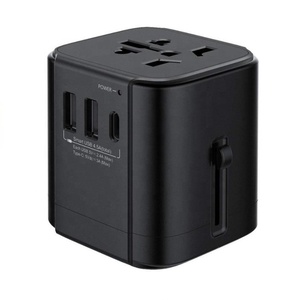 2019 neue Design Smart Home Stecker Reise Adapter 3 Ports <span class=keywords><strong>2</strong></span> USB 1 Typ C Smart Ladegerät Adapter - Product Image 1