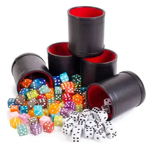 Set di tazze per dadi in ecopelle portabicchieri per dadi in similpelle personalizzato con fodera in feltro Shaker silenzioso per giochi da tavolo Farkle Yahtzee