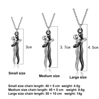 Collier classique pour couple, cadeau de la Saint-Valentin, collier créatif avec pendentif de couple qui s'embrasse, cadeau pour les amoureux