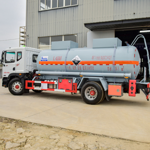 High quality factory direct sales large capacity corrosive goods <b>transport</b> tank tank truck - Product Image 5
