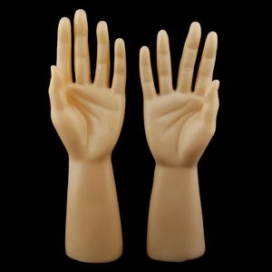 1 paio di manichino maschio mani in colore della pelle di plastica Display per gioielli bracciale guanti per le donne - Product Image 2
