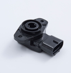 Capteur de position du papillon des gaz 1342065D00 91175256 1342065D01 TH296 TPS159 pour Chevrolet Suzuki - Product Image 1