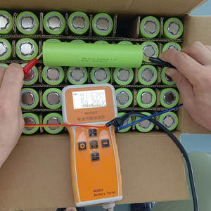 LiFePO4 32140 33140 32135 32138 15ah <span class=keywords><strong>3</strong></span>.2V Paket Baterai Isi Ulang Silindris Penyimpan Energi untuk Perangkat Elektronik - Product Image 4