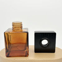 Flacon carré de luxe en verre cristal 100 ml avec bouchon à vis anti-déversement pour huiles essentielles, parfums et diffuseurs à bâtonnets, idéal pour la décoration intérieure