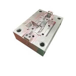 Service de moulage par injection sur mesure de haute précision OEM, fabricants de métal en Chine, certifiés ISO9001, matériaux de moule NAK80/S136 pour - Product Image 3