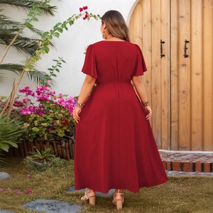 Robe Printemps-Été 2025 Élégante Décontractée Ample Grande Taille Col en V Longue Couleur Unie Boutonnée Grande Taille - Product Image 6