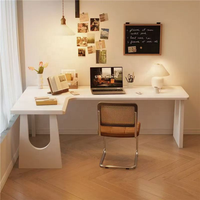 Bureau d'angle moderne en chêne massif extensible pour chambre et bureau, orienté vers le mur
