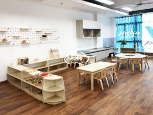 ตู้เก็บของไม้สำหรับเด็กก่อนวัยเรียนเฟอร์นิเจอร์2ชั้นวางแบบโค้ง - Product Image 4