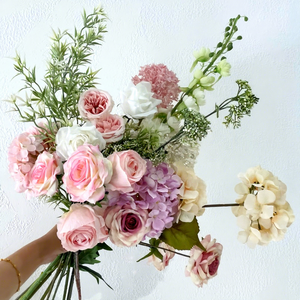 Arreglo Floral de Hortensias y Rosas Rosadas con Acabado de Seda, Accesorios para Bodas, Flores Artificiales para Hoteles, Auditorios y Exteriores - Product Image 3