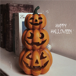 Décoration d'Halloween : Lanterne Citrouille Lumineuse en Plastique, Bougie LED, Accessoire de Décoration d'Endroit, Petite Veilleuse de Simulation Portable pour Bureau - Product Image 4