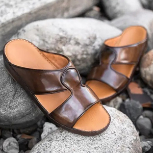 รองเท้าแตะแบบดั้งเดิมสำหรับผู้ชาย สไตล์คลาสสิก ระบายสีด้วยมือ งานฝีมือ รองเท้าแบบอ่าวอาหรับ สวมใส่สบาย หรูหรา รองเท้าแตะแบบอาหรับสำหรับผู้ชาย - Product Image 2