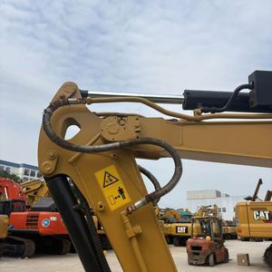 รถขุดขนาดเล็ก CAT 303.5E CR มือสอง น้ำหนัก 3.5 ตัน แบบตีนยาง บูมสวิง ขาย - Product Image 6