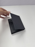 Boîte cadeau rigide en carton écologique à fermeture magnétique personnalisée avec gaufrage, logo personnalisé recyclable pour l'emballage de parfums