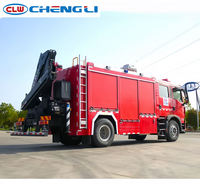 Camion de sauvetage incendie Sinotruk Howo 4x2 personnalisé, camion de sauvetage d'urgence robuste avec compartiments latéraux pour outils