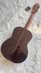 Chitarra Classica a 6 Corde Personalizzata Fatta a Mano in Abete/Palissandro con Tastiera Rialzata in Ebano - Product Image 6