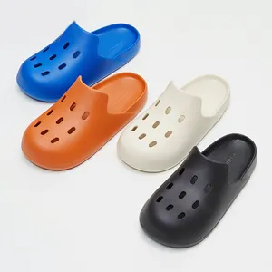 Hot Sale Men EVA Clogs Multiple Colors Surgical Hole Comfort Garden Shoes Safety Sandal Man Work Shoes