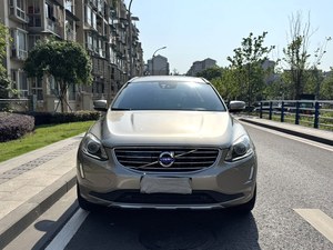 SUV <span class=keywords><strong>Volvo</strong></span> <span class=keywords><strong>XC60</strong></span> 2015 Usado, 2.0T 6AT Gasolina, Volante a la Izquierda, 213HP 300Nm, Techo Panorámico, Tracción en las Cuatro Ruedas, Cámara Trasera, Vehículo de <span class=keywords><strong>Segunda</strong></span> <span class=keywords><strong>Mano</strong></span> Confiable en Venta - Product Image 2