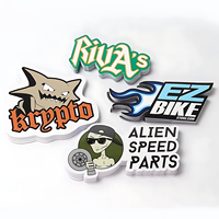 Stickers Personalizados Troquelados Autoadhesivos de Vinilo PVC Blanco, Duraderos, Impermeables, con Impresión Resistente a UV y Fáciles de Despegar