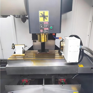 Hot-bán Độ chính xác cao Máy phay CNC nhỏ <span class=keywords><strong>VMC</strong></span> trung tâm <span class=keywords><strong>VMC</strong></span> 7124 kim loại sử dụng rộng rãi BT40 CNC phay Máy centre - Product Image 5