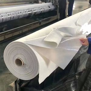 Revestimiento Compuesto de Geotextil y Geomembrana para Estanques Decorativos y Elementos Acuáticos - Product Image 1