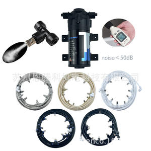 Pulvérisateur à brume 12m 16 têtes 24V avec pompe silencieuse et alimentation à connexion rapide pour le refroidissement, l'humidification et l'aménagement paysager - Product Image 1