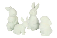 Ornement de lapin de Pâques en polystyrène tenant un oeuf bleu pour la décoration de la maison de printemps