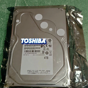 Disco Duro Empresarial <span class=keywords><strong>Toshiba</strong></span> MG04ACA400E de 4 TB, 128 MB, 7200 RPM, SATA 6.0 Gb/s, 3.5 Pulgadas - Product Image 1