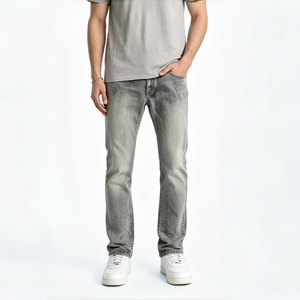 Jean en denim vintage élégant à taille basse et coupe droite, avec poches classiques et fermeture éclair, idéal pour le style streetwear, le hip-hop, le punk et le quotidien. - Product Image 1