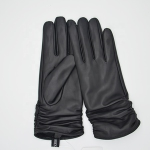 Meilleures ventes Gants en cuir de mouton à la mode pour femmes Mitaines d'<span class=keywords><strong>hiver</strong></span> chaudes avec écran tactile Style uni pour une utilisation quotidienne en extérieur - Product Image 6