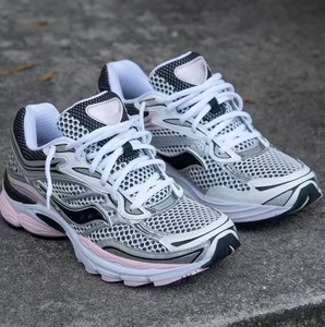 Zapatillas de running <span class=keywords><strong>Saucony</strong></span> Omni Classic para entrenamiento - Zapatillas deportivas casuales para <span class=keywords><strong>hombre</strong></span> con malla transpirable y suela gruesa - Product Image 1