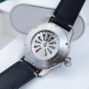 Montre mécanique automatique à heures sautillantes avec cadran rotatif globe terrestre, boîtier en or rose, logo personnalisé, vente en gros, montre en cuir pour homme - Product Image 5