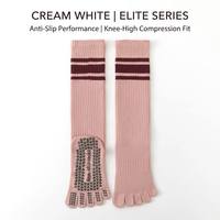 Chaussettes de yoga et de Pilates de luxe antidérapantes à cinq doigts pour femmes, idéales pour le studio, la barre et l'entraînement, 85 % coton