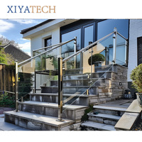 XIYATECH Escalier d'amélioration avec un système de garde-corps intérieur en acier inoxydable 316 et en verre d'aluminium noir