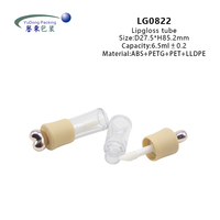 Tubes de brillant à lèvres en forme de coeur de luxe 6.5ml Emballage unique avec capuchon transparent et baguette Logo personnalisé pour les cosmétiques