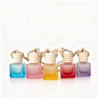 Bouteille diffuseur de parfum en verre carrée épaisse de 8 ml à suspendre pour voiture, ornement désodorisant pour rétroviseur de voiture - Meilleures ventes