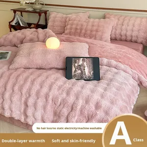 Housse de couette en <span class=keywords><strong>velours</strong></span> de lait épaissi quatre pièces de luxe ensemble de literie chaud d'hiver <span class=keywords><strong>lit</strong></span> confortable rempli de polyester géométrique King - Product Image 4