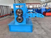 Machine automatique de gaufrage de tôles avec rouleaux de gaufrage personnalisés