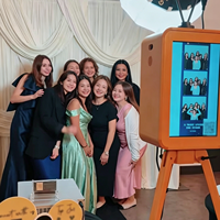 Photomaton rétro en bois double face avec écran tactile de 18,5 pouces, PC intégré compatible avec les appareils photo reflex numériques et les iPad pour les mariages et les fêtes