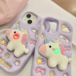 Custodia per telefono antiurto in silicone 3D a forma di <span class=keywords><strong>unicorno</strong></span> con supporto retrattile per ragazze, compatibile con i modelli 13-17 - Product Image 3