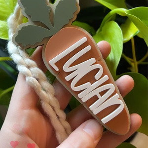 Etichetta in Legno a Forma di Carota Personalizzata, Ornamento 3D per Cesto <span class=keywords><strong>Pasquale</strong></span>, Regalo per Bambini - Product Image 5