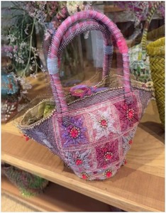 Stylish Handmade <b>Beaded</b> Purse with Embroidery Women's Luxury Fashion <b>Handbag</b> Available at Best Price - Product Image 2