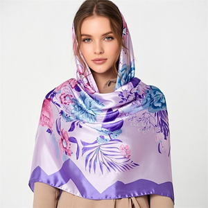 Foulard in Seta con Stampa Floreale Viola e Logo Personalizzato per Donne, <span class=keywords><strong>Hijab</strong></span> Quadrato 90cm, Sciarpa alla <span class=keywords><strong>Moda</strong></span> - Product Image 1